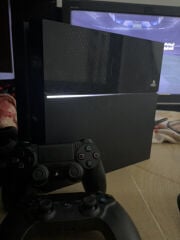 جهاز سوني4 للبيع