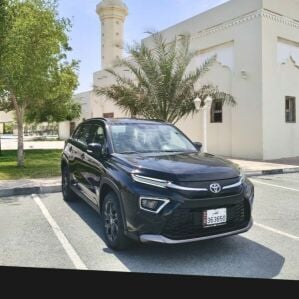 TOYOTA URBAN CRUISER BLACK 2026