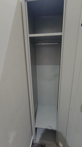 Single cabinet