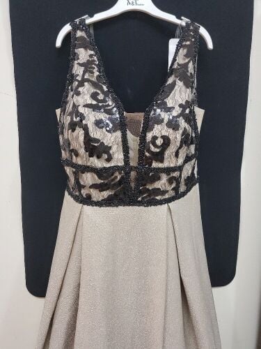 New long occasion dress with tag