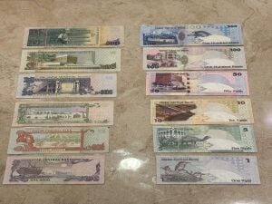 Old Qatari money for sale