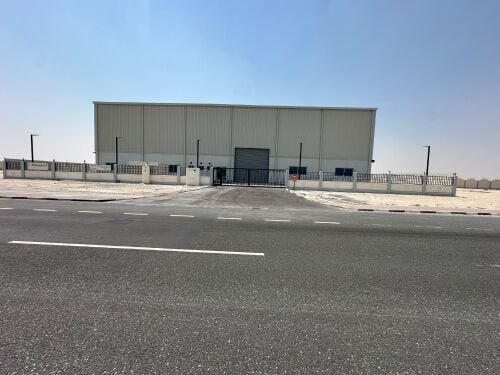 factory food for rent