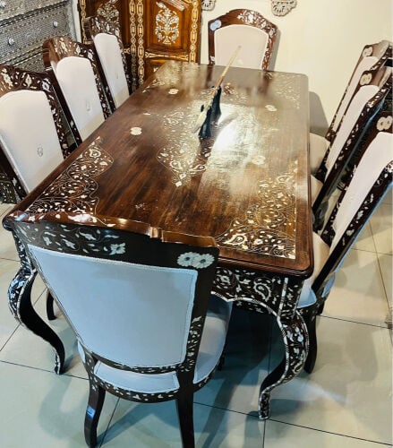 طاولة طعام شرقية فاخرة 