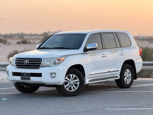 Toyota land cruiser gxr