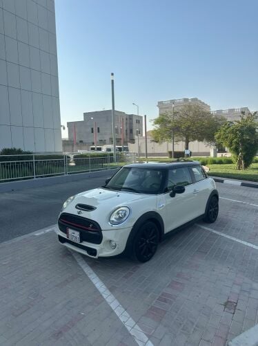 mini Cooper s 2019