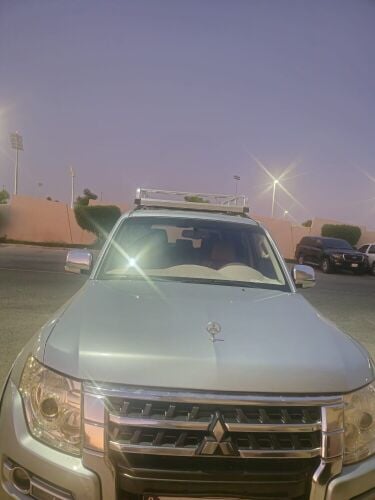 Mitsubishi Pajero 2015