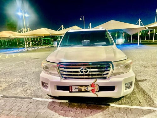 Land Cruiser 2011 model 