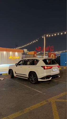 لكزس اف سبورت 2023