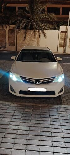 تويوتا كامري ٢٠١٥ نظيفة جدا
