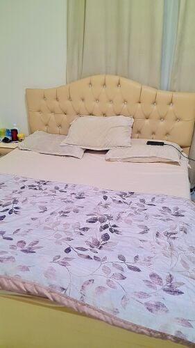للبيع