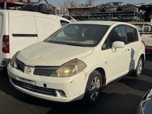 NISSAN TIIDA 2008