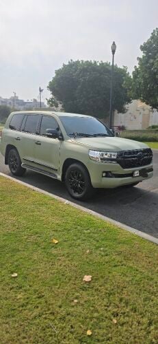 Land Cruiser