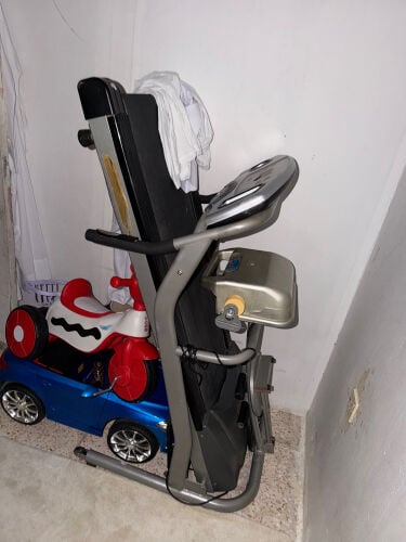للبيع 