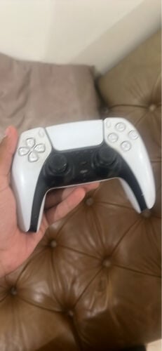 White Ps5 controller Water-Damaged