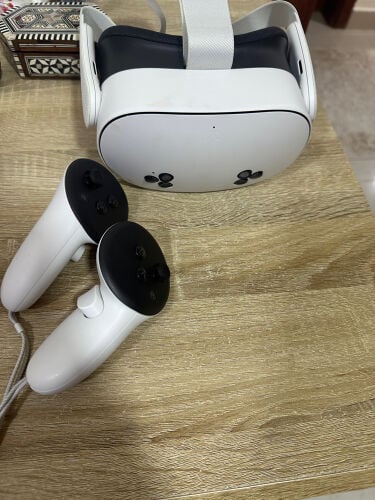 Meta Quest 3s VR Headset