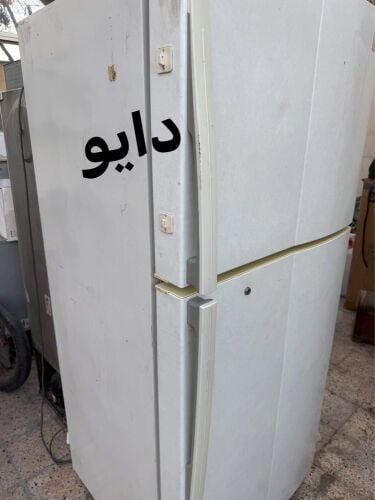 ثلاجتين بحاله ممتازه جدا