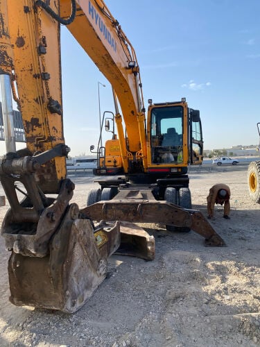 Hyundai Excavator 210W 20 Ton(2010)