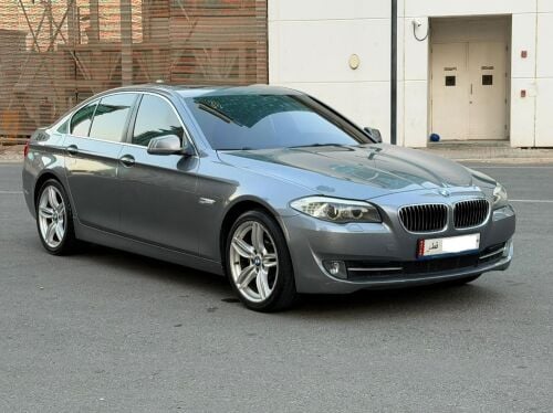 BMW 520i model 2013