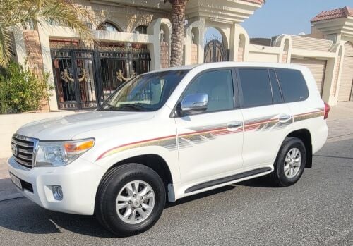 Land Cruiser GXR V8 2012