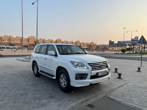 LX570 2009  219km
