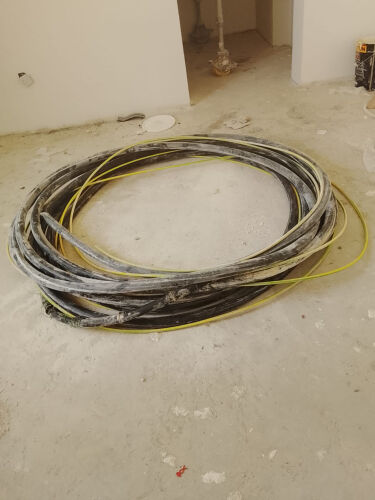 main  electric house cable