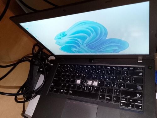 Lenovo 4G i5  RAM  8 GB  DDR3