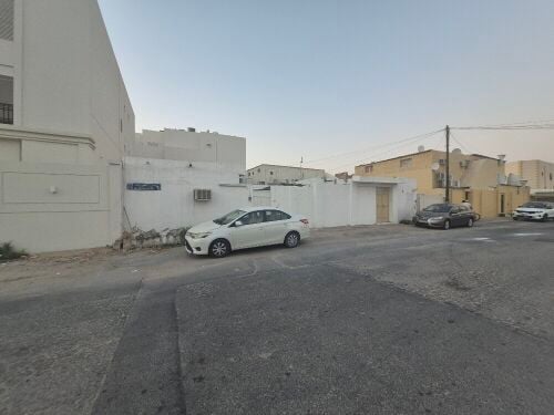 للبيع بيت دورين معيذر الشمالي