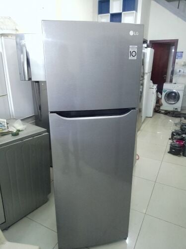 LG fridge For sale