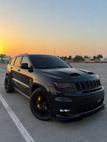 Jeep grand Cherokee SRT 6.4L 392