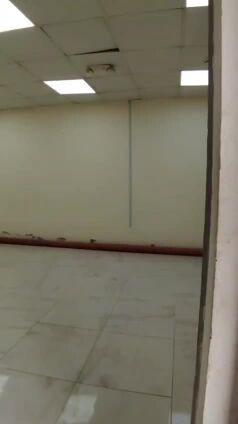 Store 500M, One Room