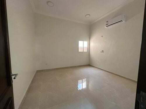 Apartment for rent in Umm Al Amad,