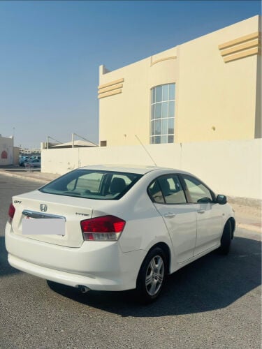 Honda city 2011