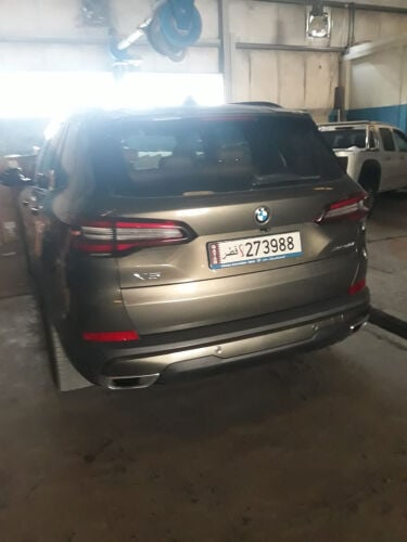 X5 40i 6 cylinder 