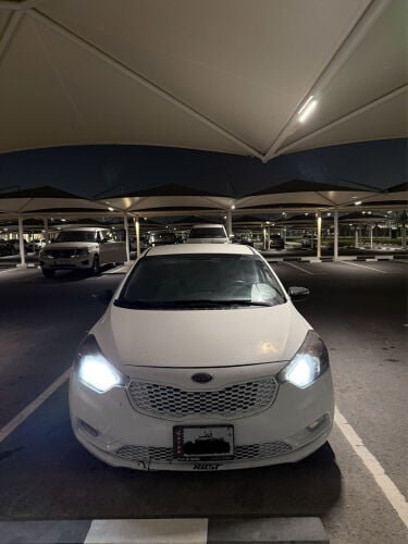 kia cerato 2015 mid options