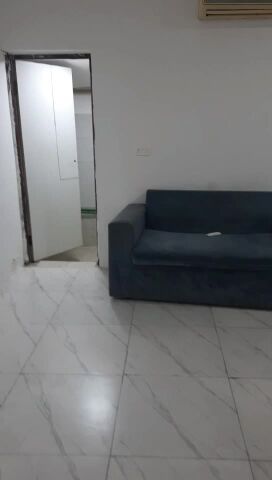 ستوديوارضى عائلى بمعيذرشمالى غرفه