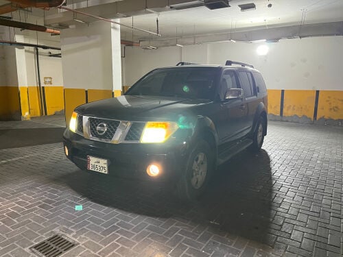 2006 Nissan Pathfinder SE - Never U