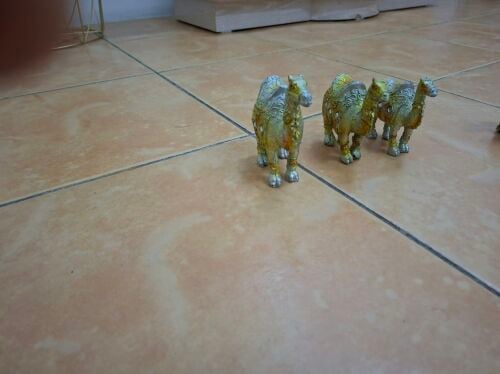 Animal figurine