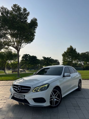 Mercedes Benz E300