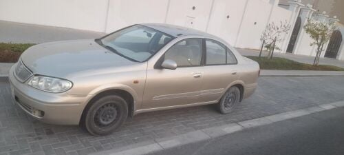 سياره نيسان صني للبيع