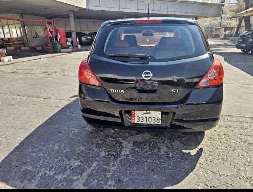 nissan tidda 2006 model 77028829