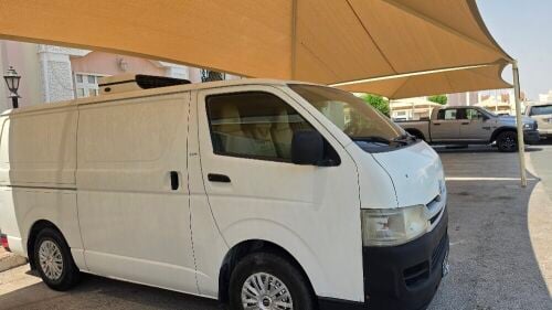 TOYOTA HAICE VAN FREEZER 2010 SALE