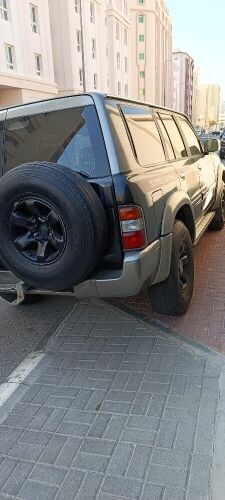 Nissan patrol super safari 1998