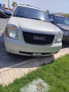 GMC YUKON XLT 2010