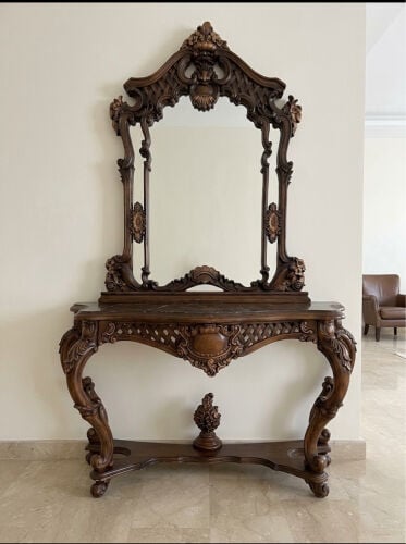 Classic Wood Console with Mirror