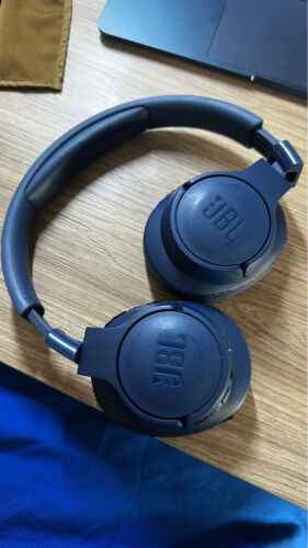 jbl 720bt(with box)