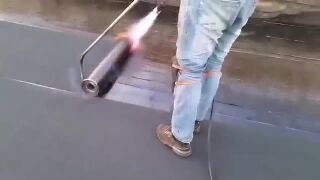 متخصصون فى اعمال العزل