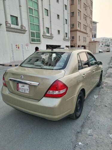 Nissan tiida 2008