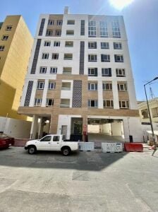 2BHK | CLOSED KITCHEN | BALCONY