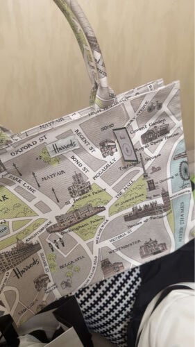 Brand New Harrods bag Original 