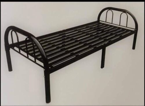 still bed and bunk bed available